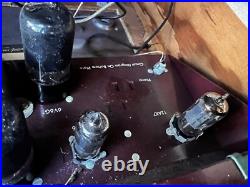 POWERS ON NEWCOMB TR-16- C Tube 6v6 phonograph Record Player vintage Guitar POWERS ON NEWCOMB TR-16- C Tube 6v6 phonograph Record Player vintage Guitar