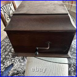 Pathe Phonograph Record Player Portable Table Top Style