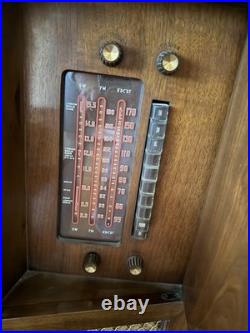 Philco Radio-Phonograph Console Record Player Turntable Cabinet Model 46-1213