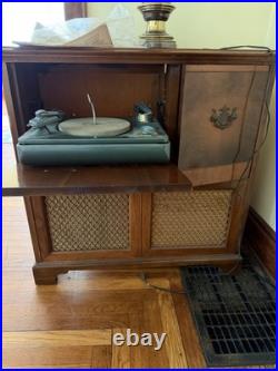 Philco Radio-Phonograph Console Record Player Turntable Cabinet Model 46-1213