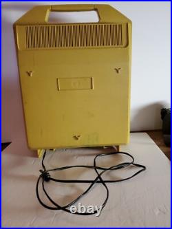 Porta Phono, Major Phonograph model 220U, portable yellow vintage record player