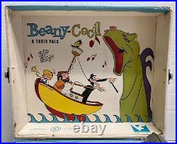 RARE! Beany and Cecil Child 2-Speed Portable Record Player Vanity Fair 1961