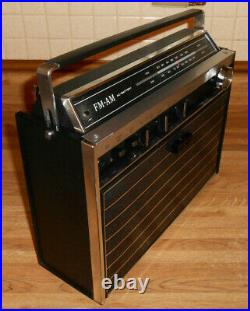 RARE Vintage Panasonic SG-515 Radio Phono AM FM Portable Record Player WORKS
