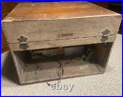 RARE Vintage RCA Victor Victrola Phonograph Radio Record Player U-10 Wood Case