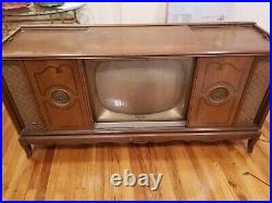 READ LOCAL ONLY Vintage Magnavox Vinyl Record Player Television Radio Console