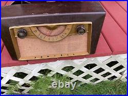 Rare Vintage Admiral Phonograph Record Player 119512