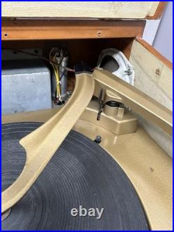 Rare Vintage Columbia Model 526 360 K2 Phonograph Record Player Untested