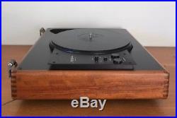 SOTA Sapphire Turntable with Original Dustcover Vintage HI-FI Record Player