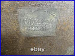 Silvertone Master Portable Vintage Record Player Phonograph gramophone 1F90