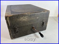 Silvertone Master Portable Vintage Record Player Phonograph gramophone 1F90