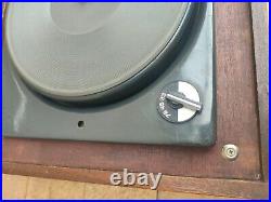 Soviet Record Player Riga Akkord working Russian record player