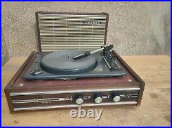 Soviet Record Player Riga Akkord working Russian record player