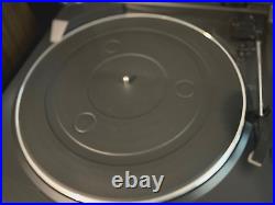 TEAC P-A688 Direct Drive Turntable Record Player (withBuilt-In Amp) Works Great TEAC P-A688 Direct Drive Turntable Record Player (withBuilt-In Amp) Works Great