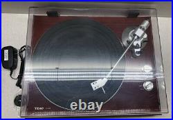 TEAC TN-300 Turntable Belt-drive analog Record Player (Cherry) TEAC TN-300 Turntable Belt-drive analog Record Player (Cherry)