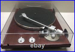TEAC TN-300 Turntable Belt-drive analog Record Player (Cherry) TEAC TN-300 Turntable Belt-drive analog Record Player (Cherry)