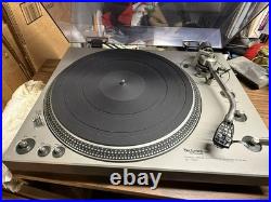 TECHNICS SL-1300 DIRECT DRIVE AUTOMATIC TURNTABLE Record player