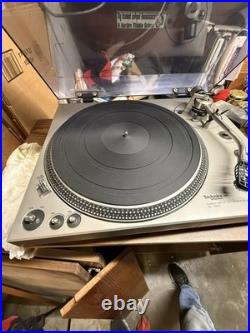 TECHNICS SL-1300 DIRECT DRIVE AUTOMATIC TURNTABLE Record player