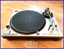 Technics 1200 SL-1200M3D DJ Turntable Record Player W Ortofon Needle & Matt