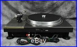 Technics SL-1100 Direct Drive Record Player Turntable in Very Good Condition