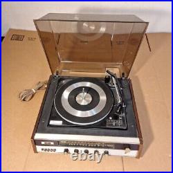The Fisher 125 Am FM Receiver Turntable Phonograph Record Player Stereo
