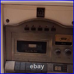 Thomas Pacconi Classics TPC-MSE-804-A Record Player Cassette CD AM/FM Beige