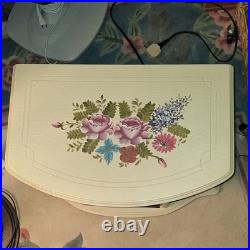 Thomas Pacconi Classics TPC-MSE-804-A Record Player Cassette CD AM/FM Beige