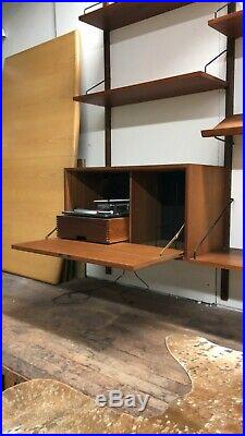 Three Bay Cado Royal System Wall Unit in Teak by Poul Cadovius with Record Player