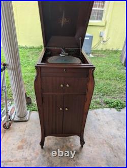 VICTOR VICTROLA PHONOGRAPH VV-XI TALKING MACHINE Record Player As Is Local Pick VICTOR VICTROLA PHONOGRAPH VV-XI TALKING MACHINE Record Player As Is Local Pick