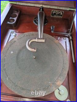 VICTOR VICTROLA PHONOGRAPH VV-XI TALKING MACHINE Record Player As Is Local Pick VICTOR VICTROLA PHONOGRAPH VV-XI TALKING MACHINE Record Player As Is Local Pick