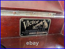 VICTOR VICTROLA PHONOGRAPH VV-XI TALKING MACHINE Record Player As Is Local Pick VICTOR VICTROLA PHONOGRAPH VV-XI TALKING MACHINE Record Player As Is Local Pick