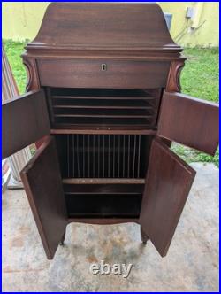 VICTOR VICTROLA PHONOGRAPH VV-XI TALKING MACHINE Record Player As Is Local Pick VICTOR VICTROLA PHONOGRAPH VV-XI TALKING MACHINE Record Player As Is Local Pick