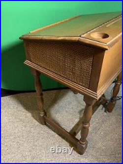 VOICE Of MUSIC Stereo Console Early American Desk Vintage Record Player 627