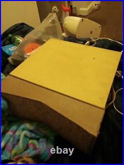 VTG 1950's Spear-Tone Double Speaker 4 Speed Record Player