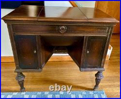 Victor Phonographs Granada Model 6529 Console Cabinet Phonograph Record Player