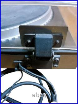 Victor QL-F4 FULLY AUTOMATIC DIRECT DRIVE FG SERVO SYSTEM Record Player Victor QL-F4 FULLY AUTOMATIC DIRECT DRIVE FG SERVO SYSTEM Record Player