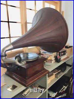 Victor V IC-IV Phonograph Record Player Mahogany Spear Point Original Needs Work