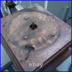 Victor Victrola VV-1V Antique Phonograph Record Player Oak Parts Or Repair Nice