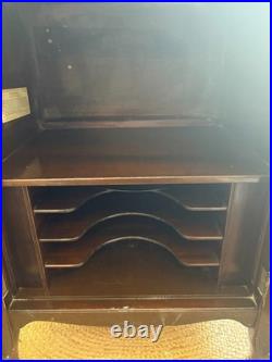 Victorian Record player, Victrola. Victor Talking Machine Co. VV-XIV