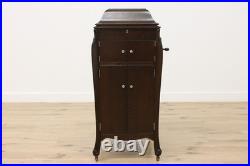 Victrola Record Player Antique Oak Phonograph VV-XI Records #55317