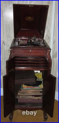 Victrola Talking Machine Antique 1900s Record Player Includes Records