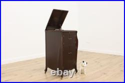 Victrola VV-XI Record Player Antique Oak Phonograph, Records #55626