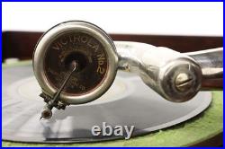 Victrola VV-XI Record Player Antique Oak Phonograph, Records #55626