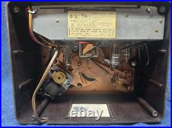 Vintage 1950 RCA Victor 45 RPM Record Player with Auto Changer Model 45-EY-2