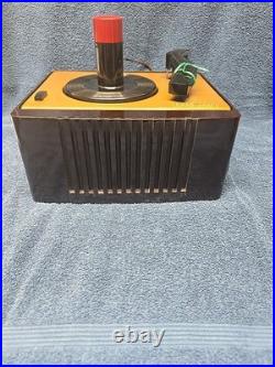 Vintage 1950 RCA Victor 45 RPM Record Player with Auto Changer Model 45-EY-2