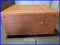 Vintage 1950s 60s Silvertone Phonograph Record Player, Tubes Vintage 1950s 60s Silvertone Phonograph Record Player, Tubes