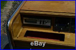 Vintage 1976 Magnavox 6842 Console Stereo Record Player