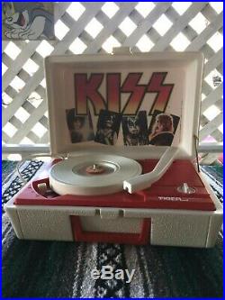 Vintage 1978 Kiss Record Player Phonograph Turntable