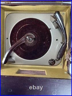 Vintage 40s of 50s Electronics Creations Record Player w Shure P77V Needs Work