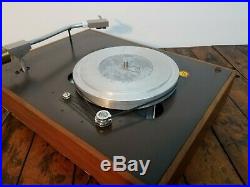 Vintage Acoustic Research AR XA Stereo Turntable Record Player with ADC Cartridge