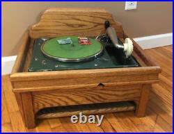 Vintage Antique RESONATOR PHONOGRAPH WIND-UP RECORD PLAYER & OAK CABINETVIDEO